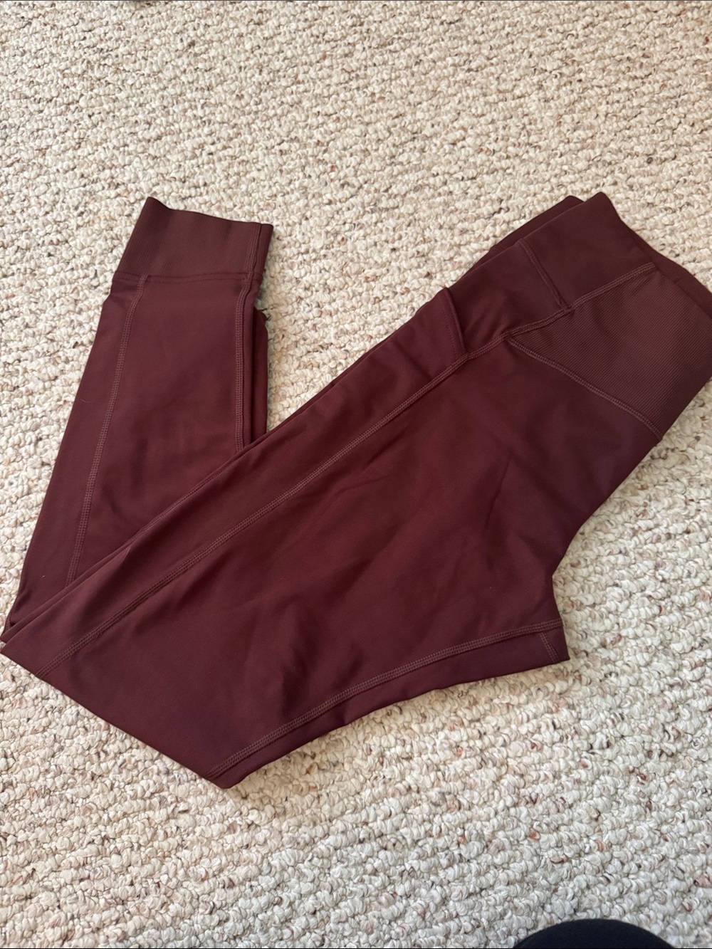 Brooks Women's Burgundy Leggings